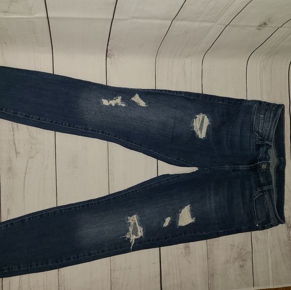 Guess Jeans - Picture 2 of 13